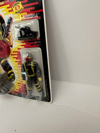 Load image into Gallery viewer, Vintage G.I. Comandos em acao Python Officer (V1) 1993 Action Figure
