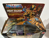 Load image into Gallery viewer, Vintage Masters of the Universe Night Stalker Evil Armored Battle Steed 1985 (Complete in open box)
